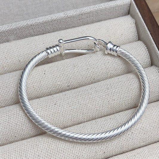 925 Sterling Silver Bracelet w/Horseshoe Design