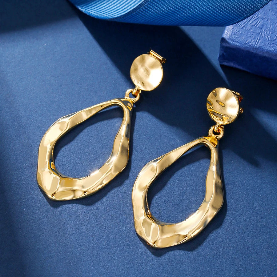 Retro Water Droplet Clip on Earrings
