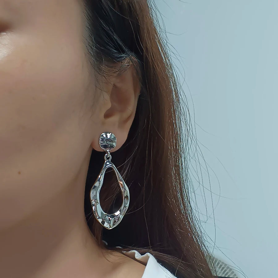 Retro Water Droplet Clip on Earrings