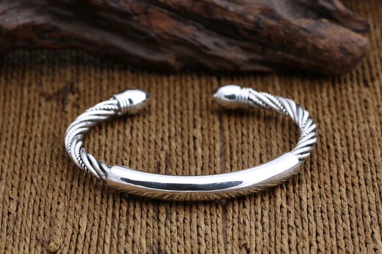 Glossy Lotus Silver Adjustable Bracelet for Men and Women